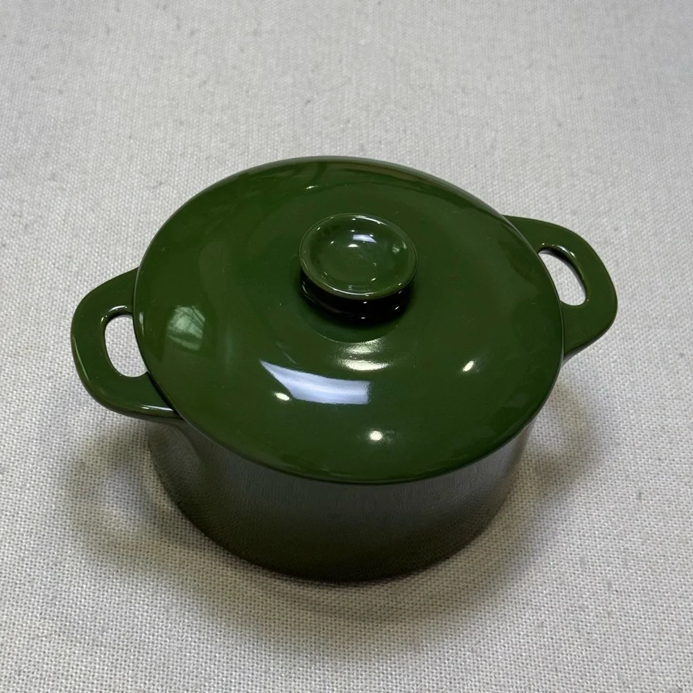 Brocc Your Body Mini Round Ceramic Cocotte Dish with Lid Green